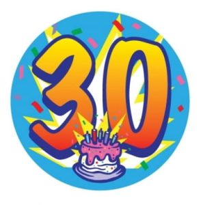Crachá De Metal 30 Anos